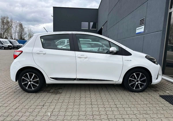 Toyota Yaris cena 59900 przebieg: 91156, rok produkcji 2018 z Kętrzyn małe 631